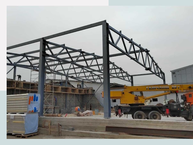 Строительство цехов в Черногорске