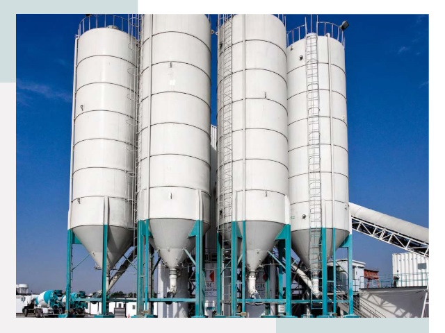 Строительство цементных силосов в Черногорске